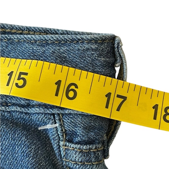 Women’s High Loose Levi’s Jeans‎ Size 31  Wide Leg Y2K 90’s Inspired Medium Wash - Picture 6 of 11